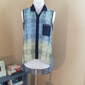 Bongo Shorts Sleeve Blouse